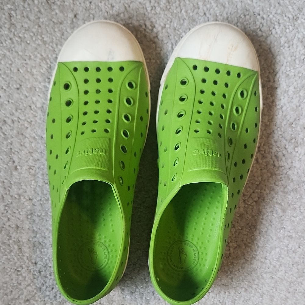 Native Kids Green Shoes